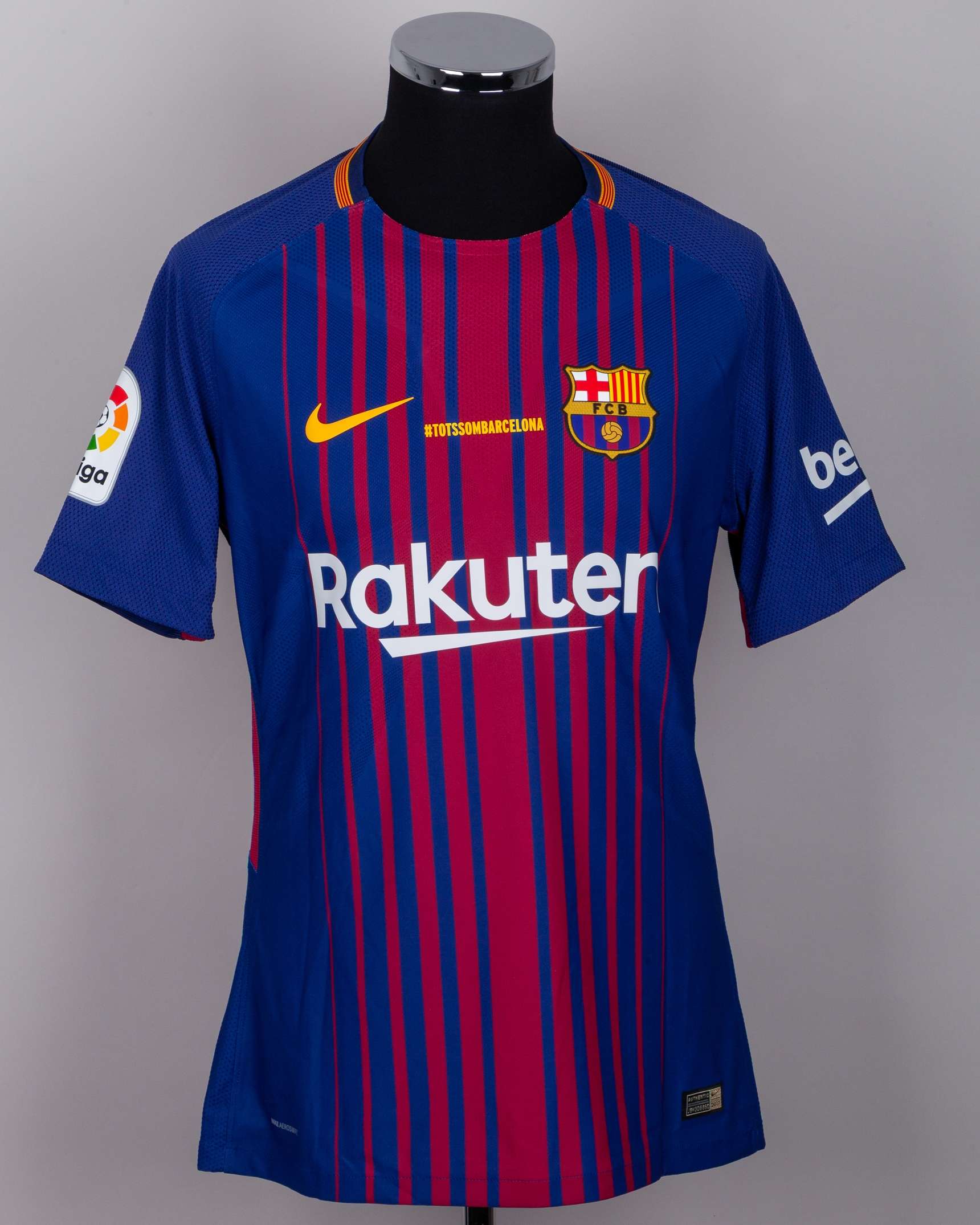 Lionel Messi match-issued No.10 Barcelona v. Real Betis short-sleeved shirt, 2016-17 season