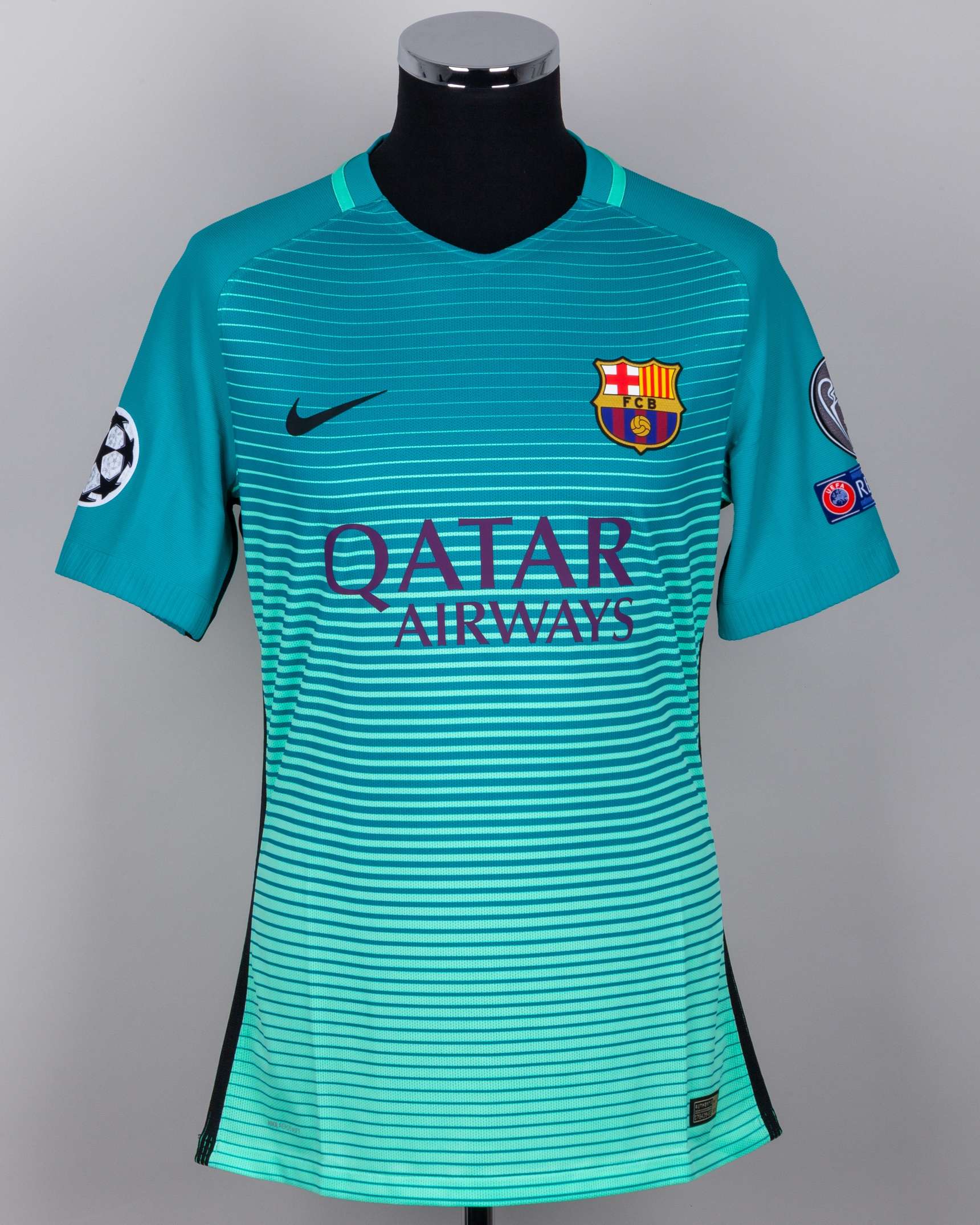 Lionel Messi match-issued No.10 Barcelona v. Paris Saint-Germain short-sleeved shirt, 2016-17