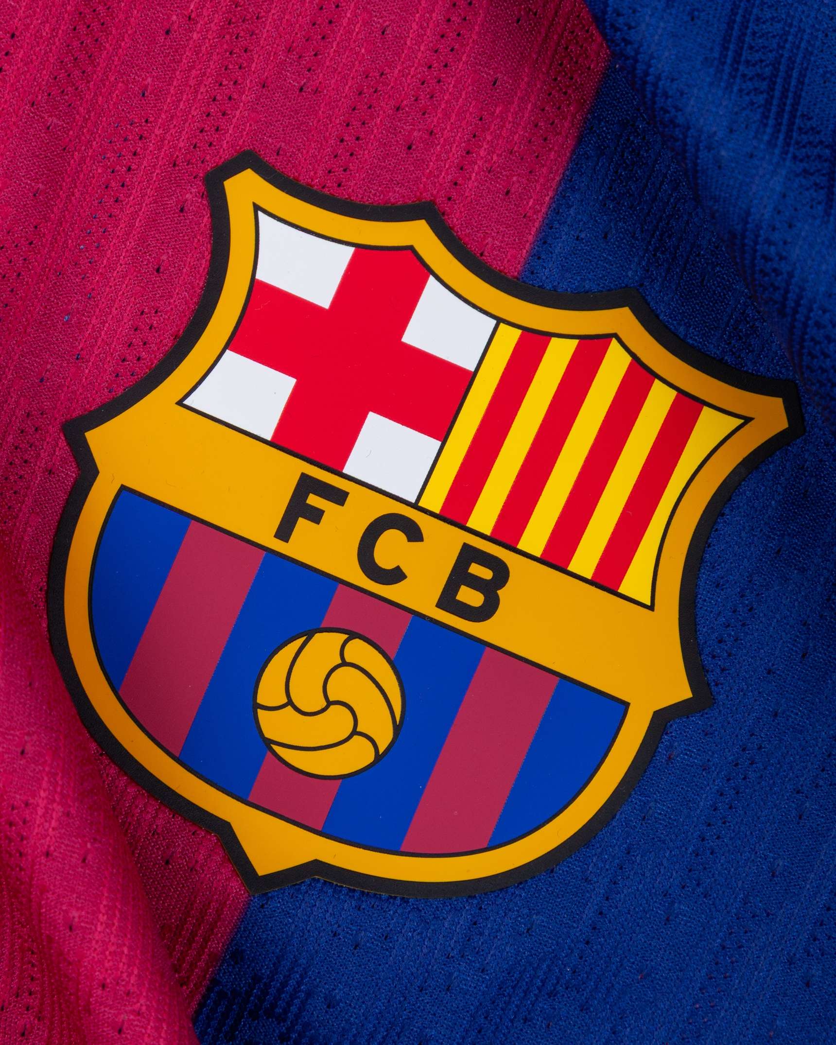 Lamine Yamal garnet and blue No.19 Barcelona v. Real Madrid match-issued El Clásico shirt - Image 3 of 5