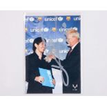 Lionel Messi autographed Icons No.98 Official Messi Card Collection trading card