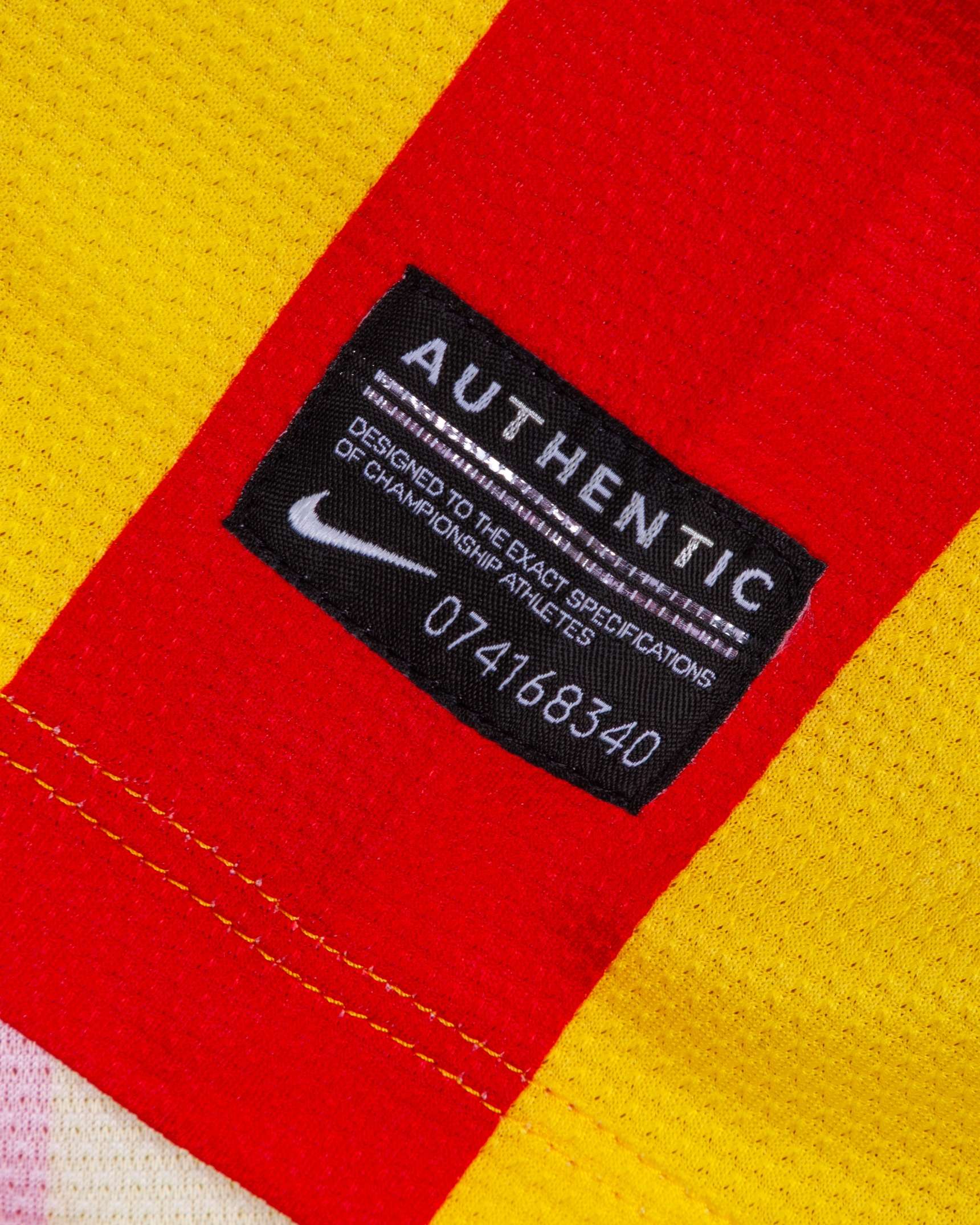 Lionel Messi match-issued No.10 Barcelona v. AC Milan short-sleeved shirt, 2013-14 away - Image 4 of 6