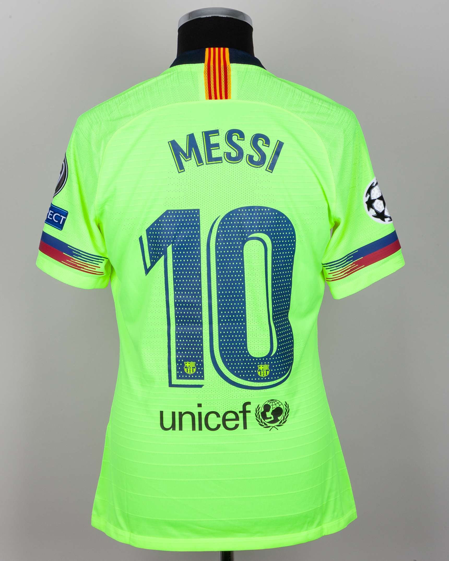 Lionel Messi issued No.10 Barcelona Champions League short-sleeved shirt, 2018-19 away - Image 2 of 7