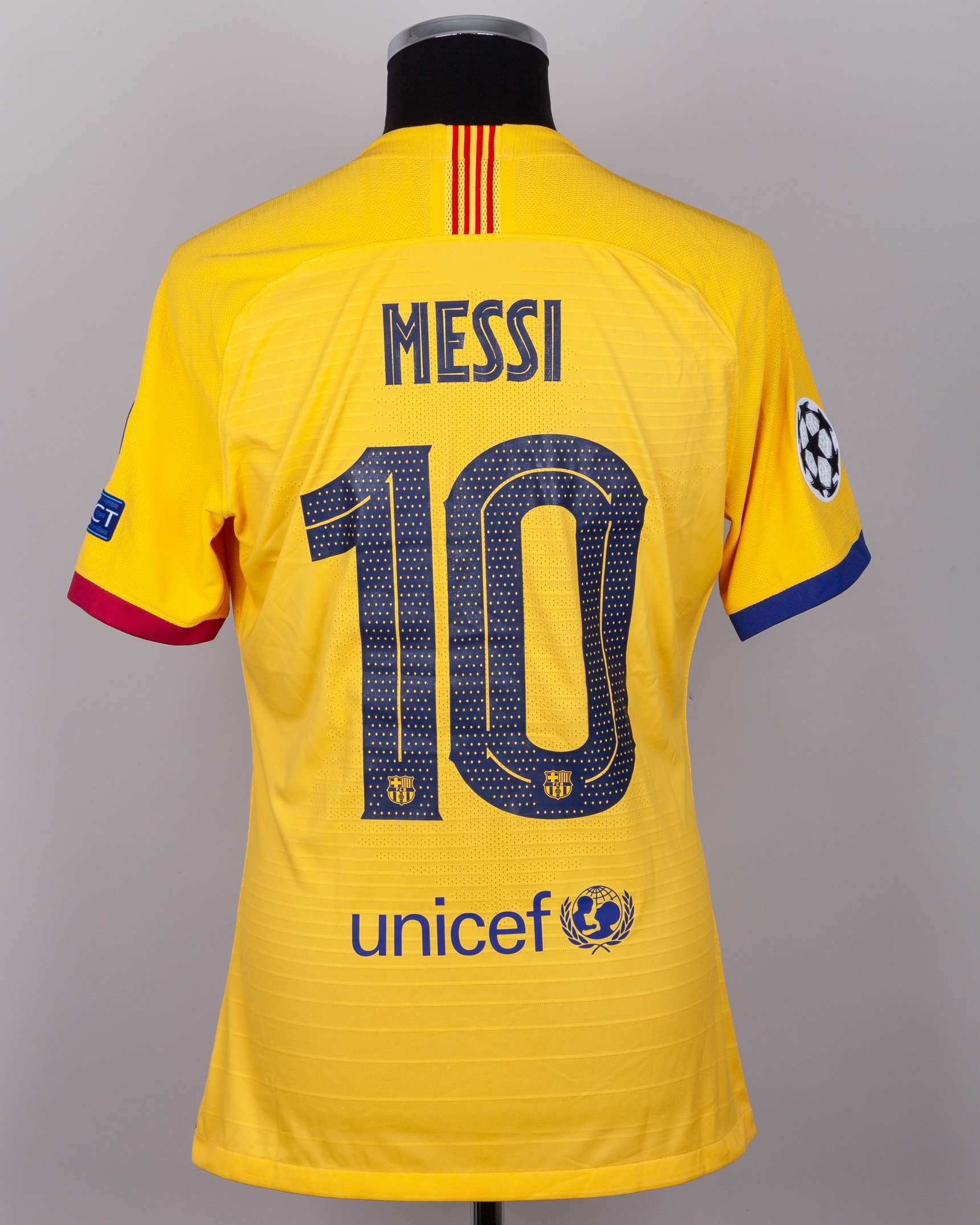 Lionel Messi issued No.10 Barcelona Champions League short-sleeved shirt, 2019-20 away - Image 2 of 5