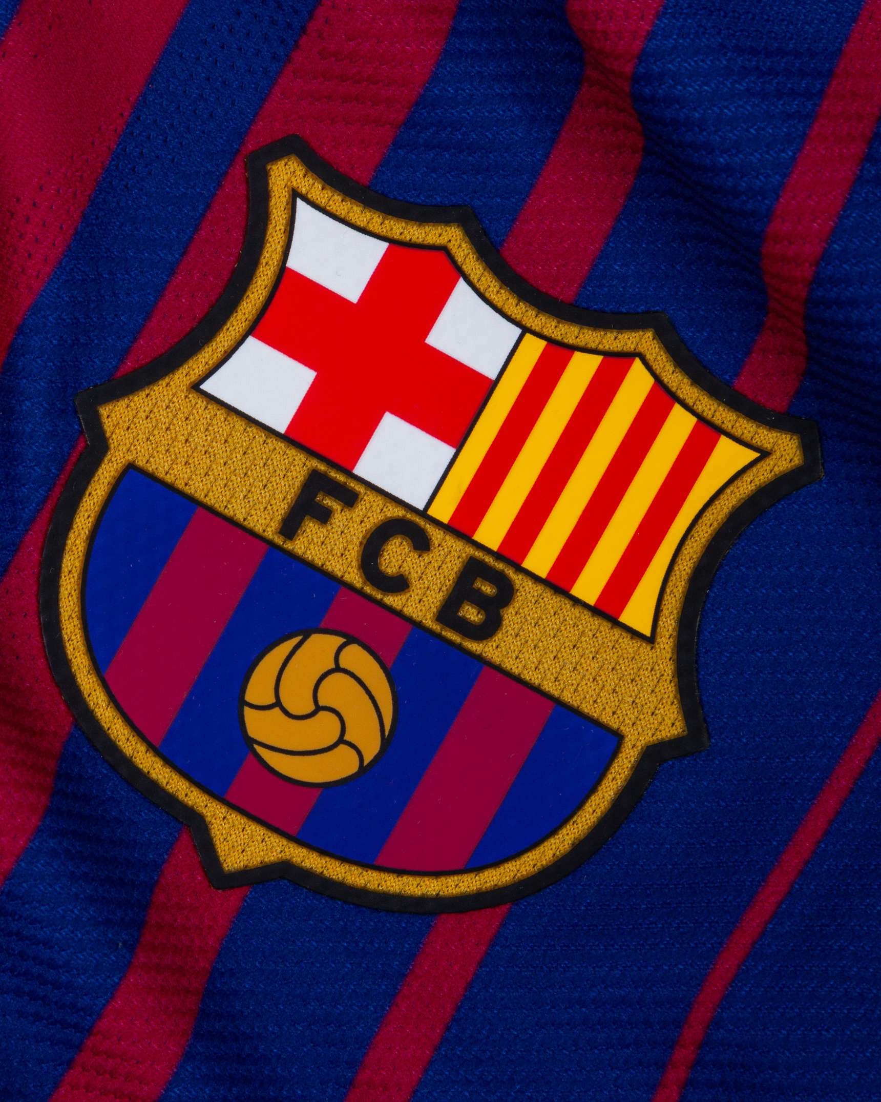 Lionel Messi match-issued No.10 Barcelona v. Real Betis short-sleeved shirt, 2016-17 season - Image 3 of 6