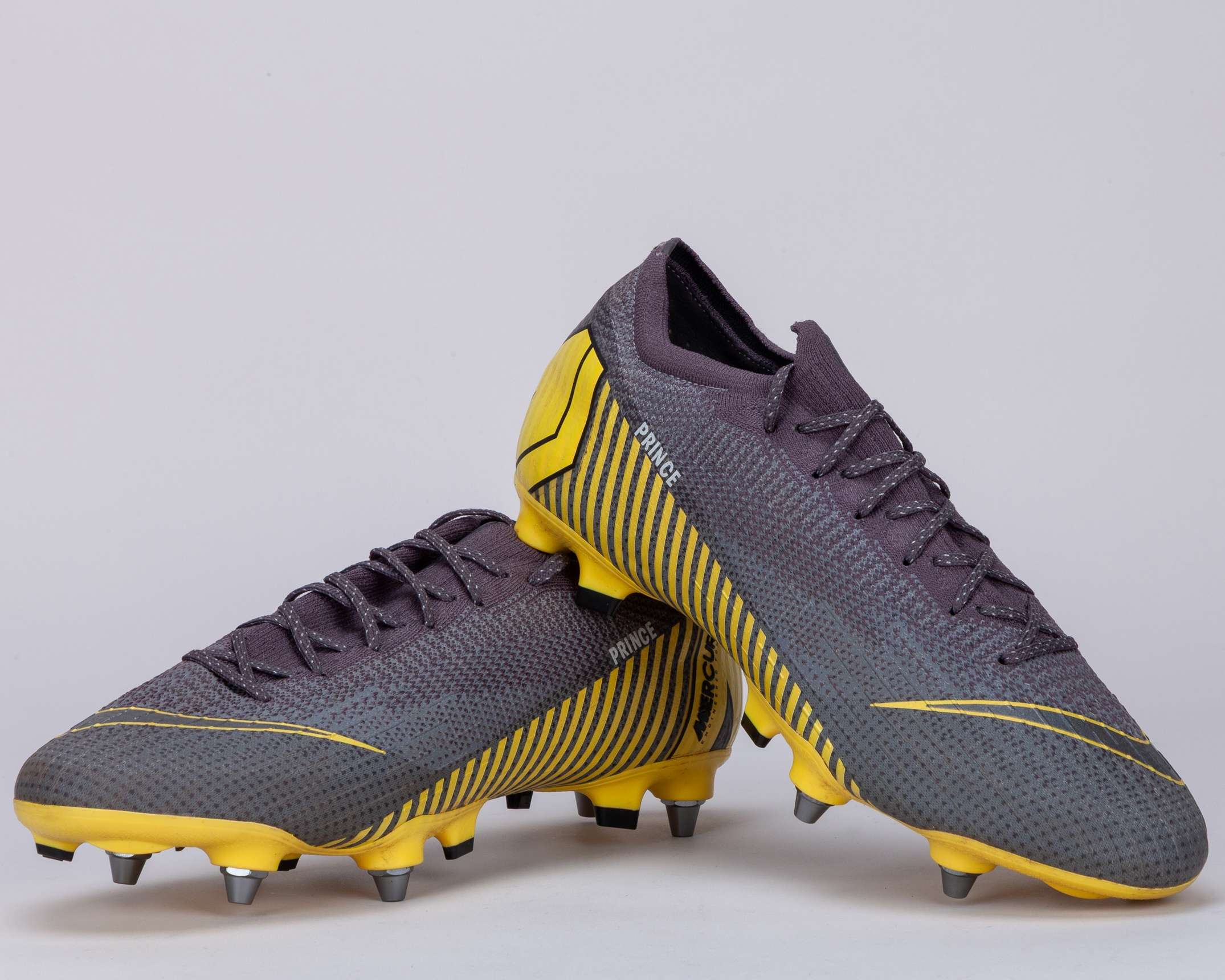 Kevin Prince Boateng grey and yellow Nike Mercurial football boots, 2018-19