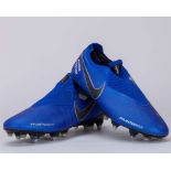 Arturo Vidal blue Nike Phantom SN match worn football boots, November 2018
