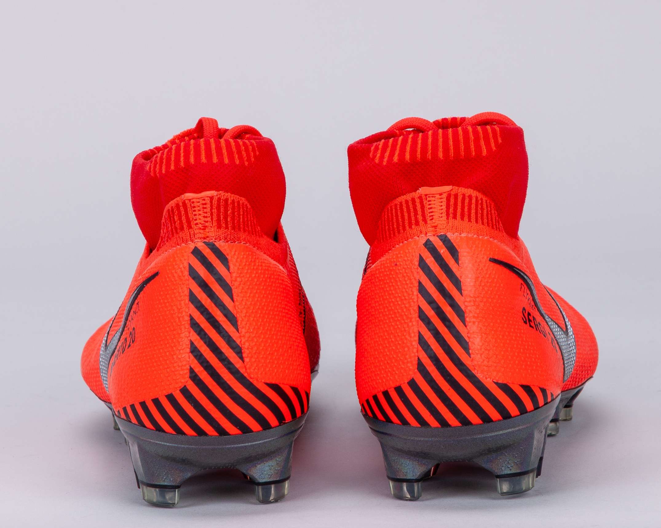 Sergi Roberto red Nike Phantom SN match worn football boots, February-March 2019 - Image 3 of 6