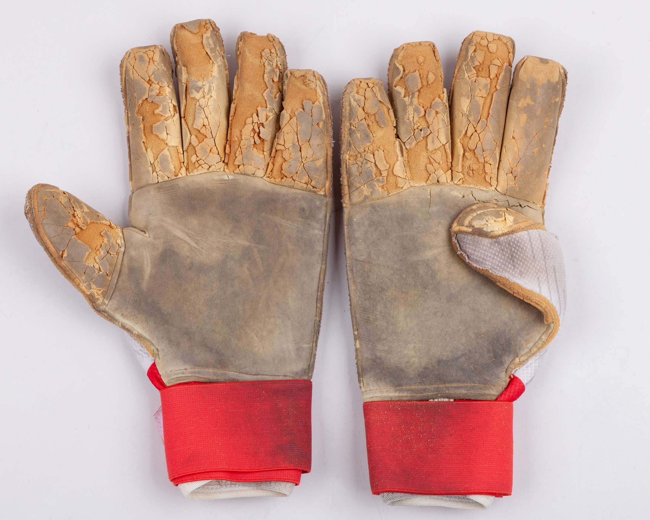 Marc-Andre Ter Stegen white, red and black Adidas match used goalkeeper gloves, May 2018 - Image 2 of 5