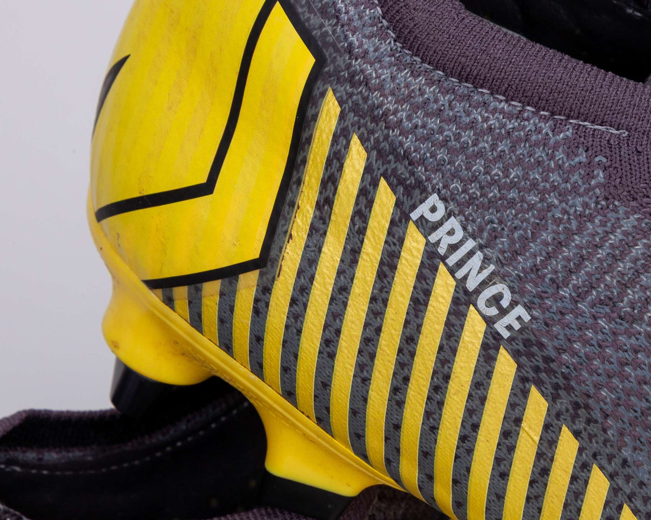 Kevin Prince Boateng grey and yellow Nike Mercurial football boots, 2018-19 - Image 5 of 6
