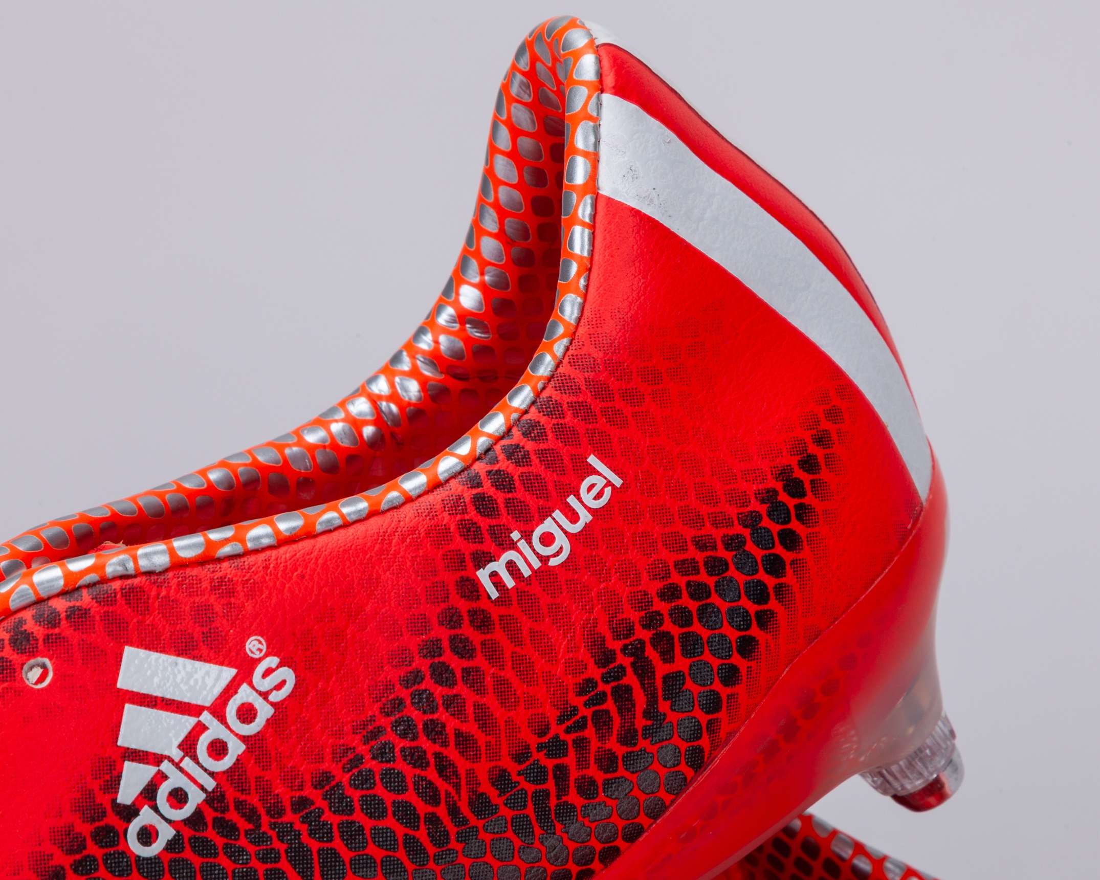 Jordi Alba red Adidas F50 Champions League issued football boots, 2014-15 - Image 5 of 7