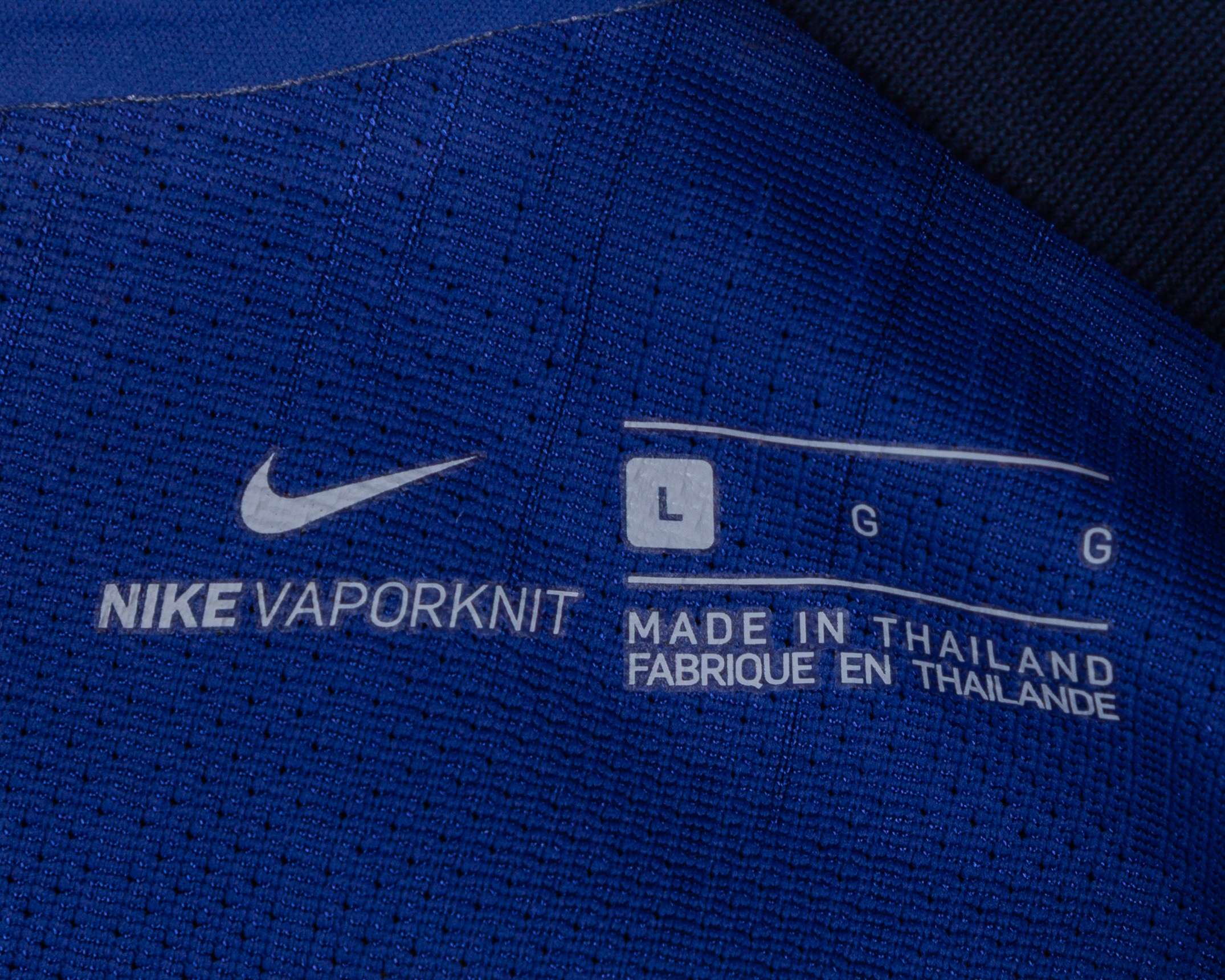 Lionel Messi match-issued No.10 Barcelona v. Sevilla Supercopa Final shirt, 2018-19 home - Image 5 of 7