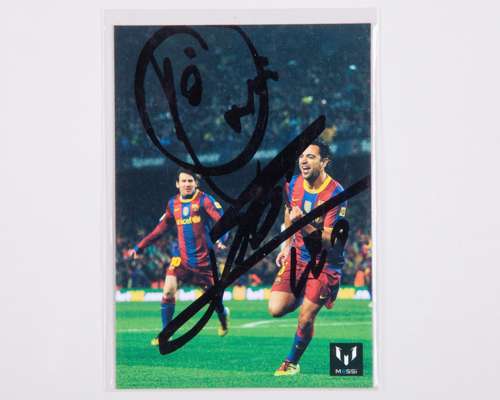 Lionel Messi and Xavi autographed Icons No.24 Official Messi Card Collection trading card
