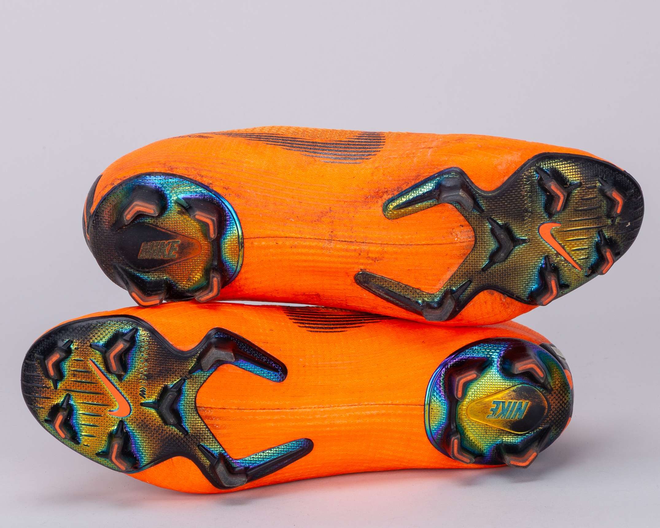 Paulinho orange Nike Mercurial Vapor 360 match worn football boots, April-May 2018 - Image 4 of 6