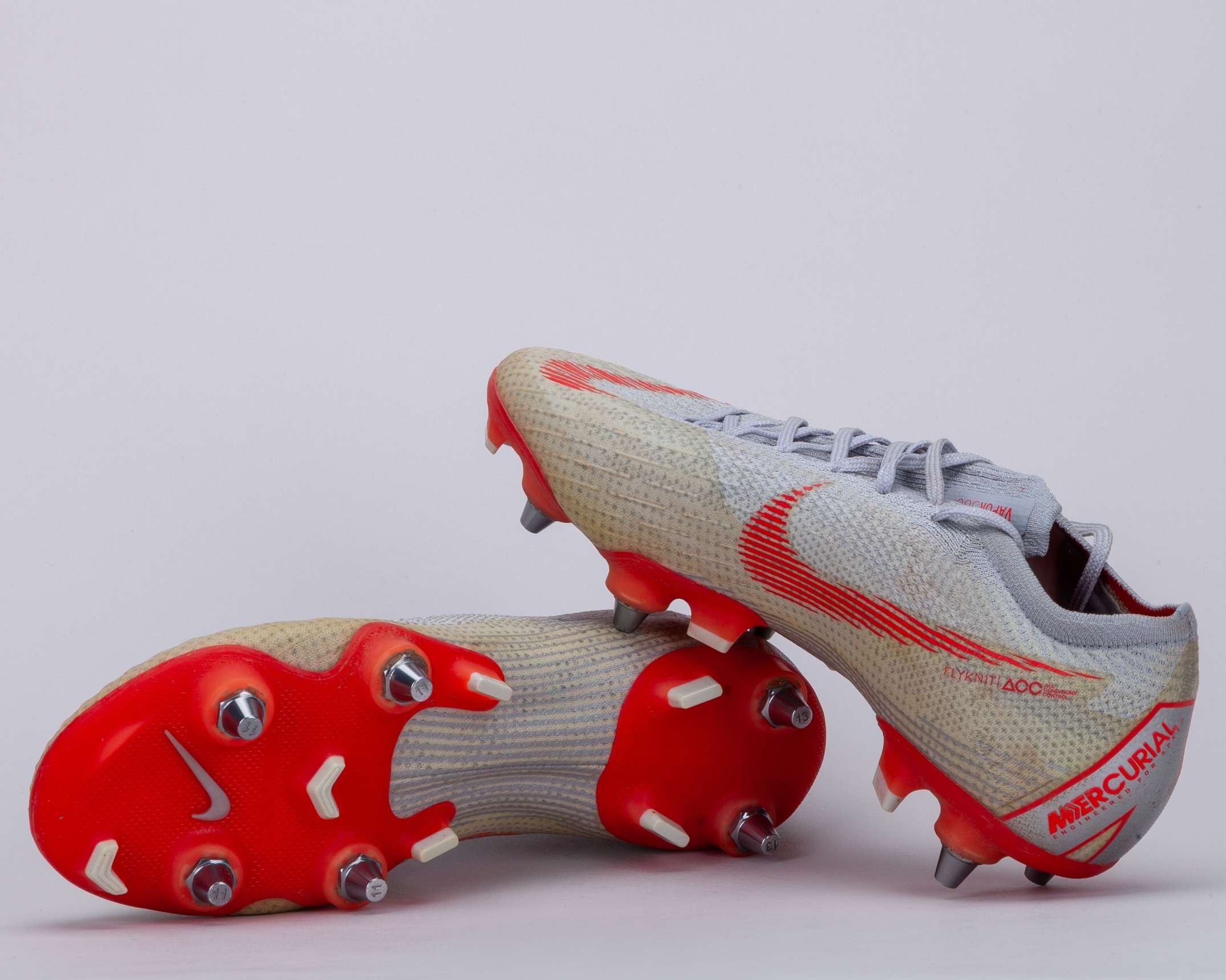 Nelson Semedo grey and red Nike Vapor360 match worn football boots, August 2018 - Image 2 of 7