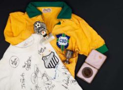 Pele and Best: Memorabilia Timed Auction