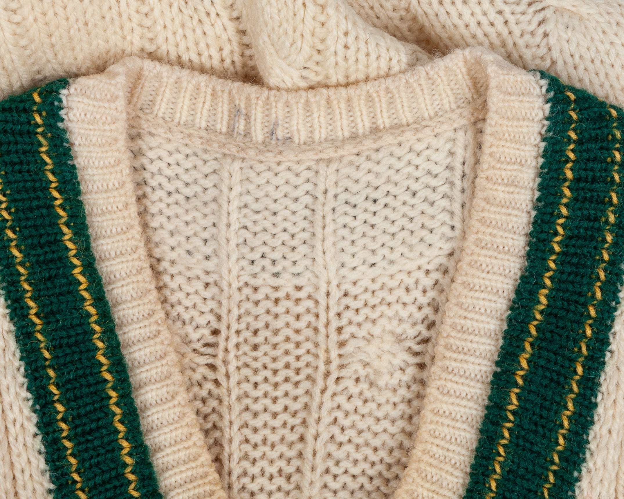 Dennis Lillee white Original Australia woollen sleeveless sweater worn by Lillee - Image 4 of 4