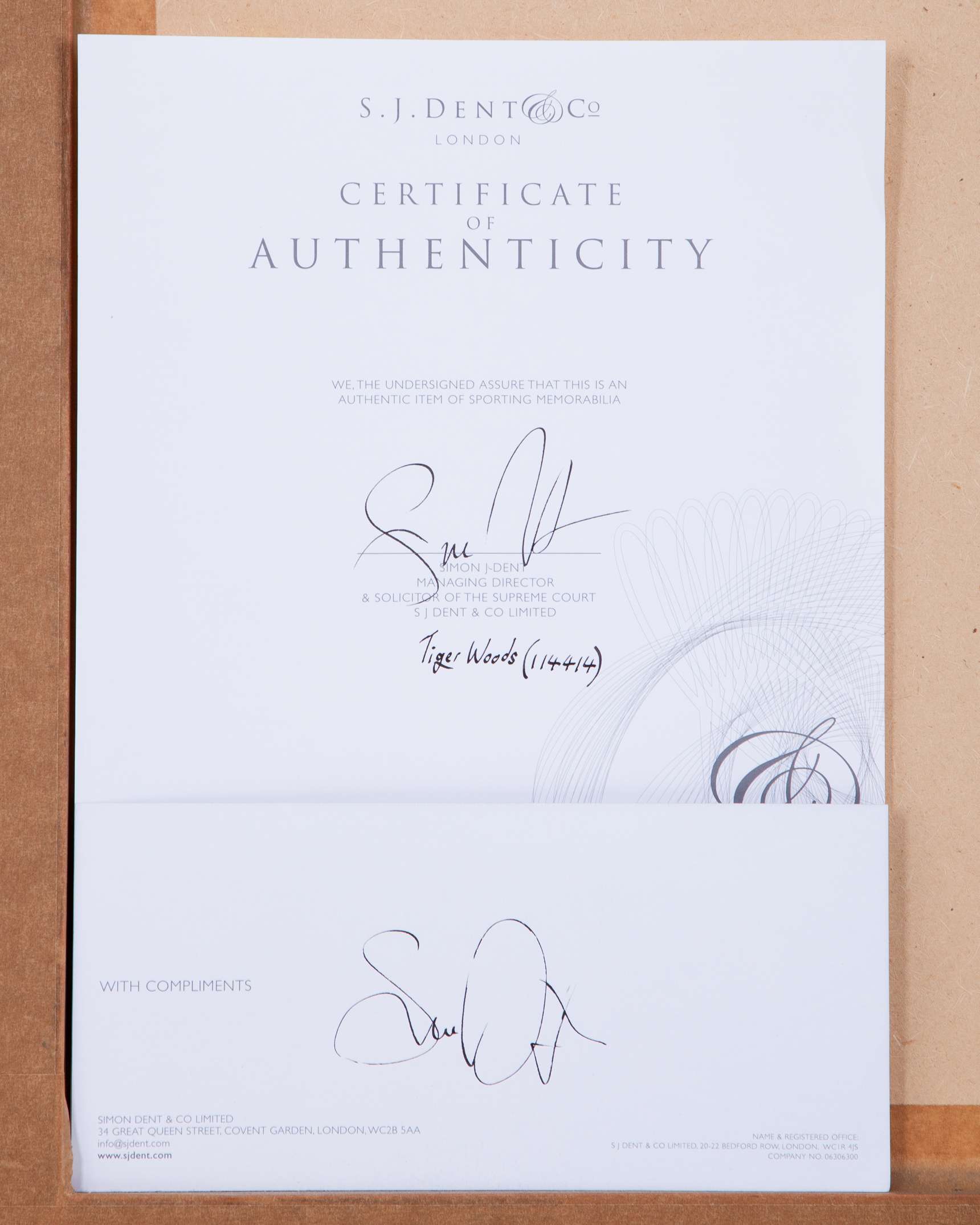 Tiger Woods autographed 100th U.S. Open Pebble Beach 2000 display - Image 4 of 4