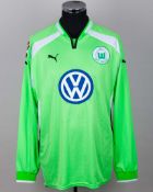 Brian O'Neil green No.5 Wolfsburg v. Energie Cottbus match worn long-sleeved shirt, 2000