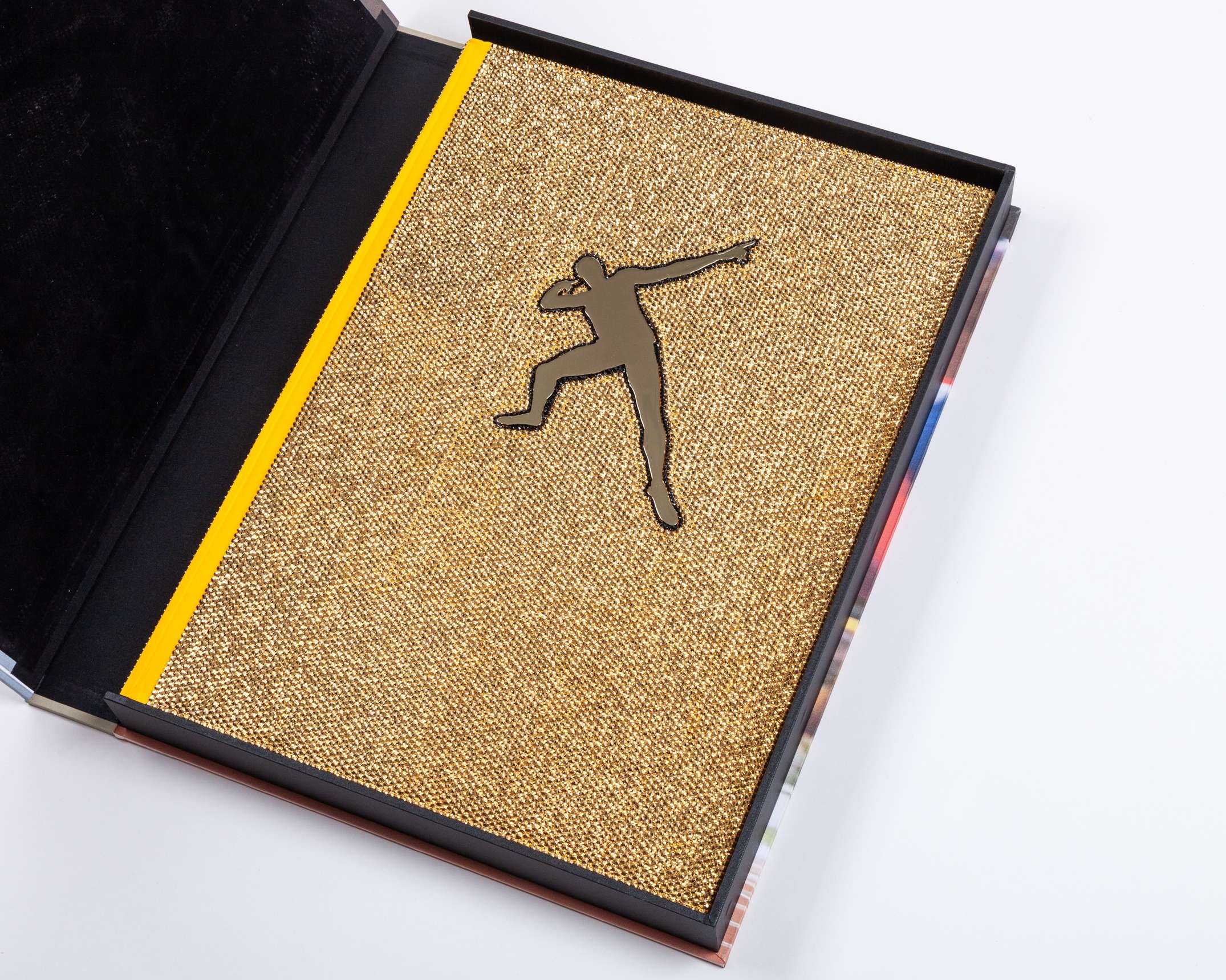 Usain Bolt an extremely rare limited edition Usain Bolt Olympic Gold Edition Opus - Image 2 of 11