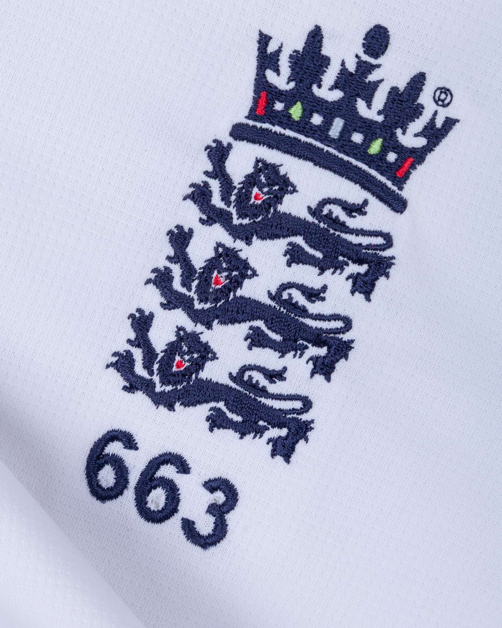 Chris Jordan England v. India autographed cricket white long-sleeved shirt, 2014 - Image 4 of 8