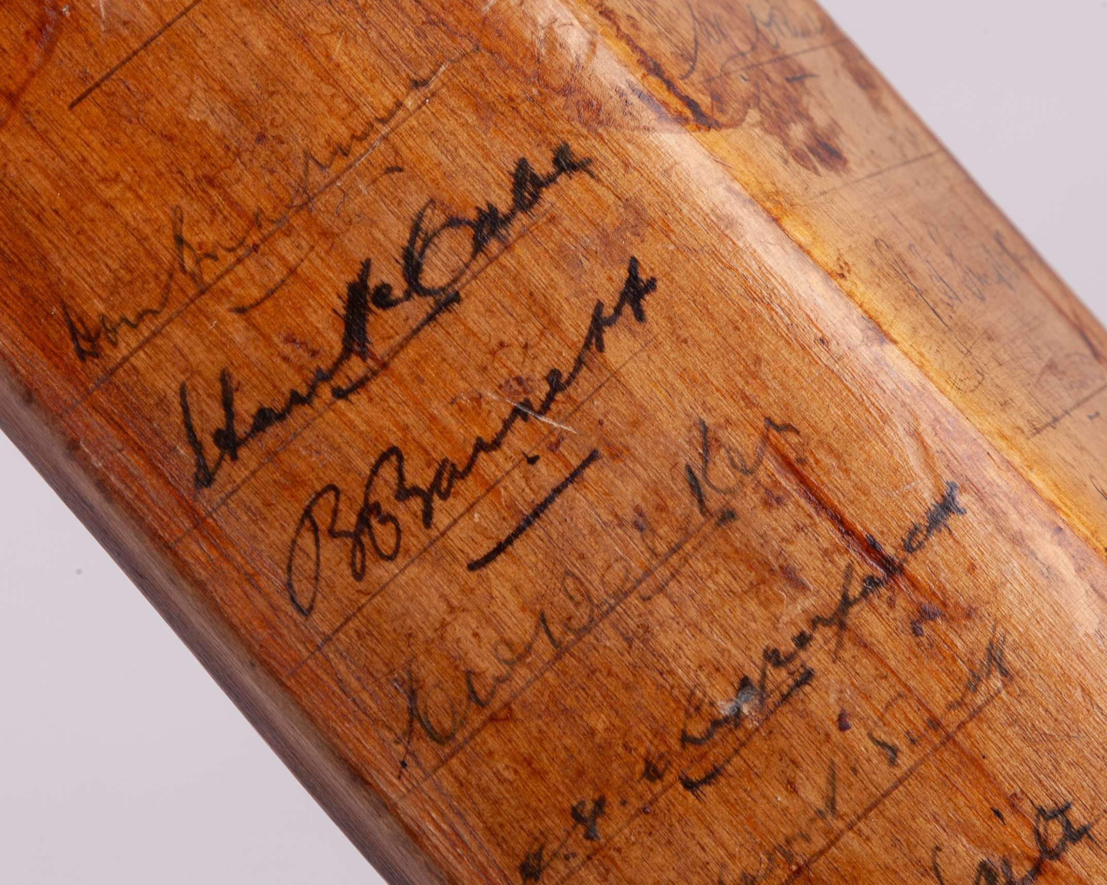 1938 Ashes: a George Gunn 1938 Ashes autographed cricket bat - Image 5 of 8
