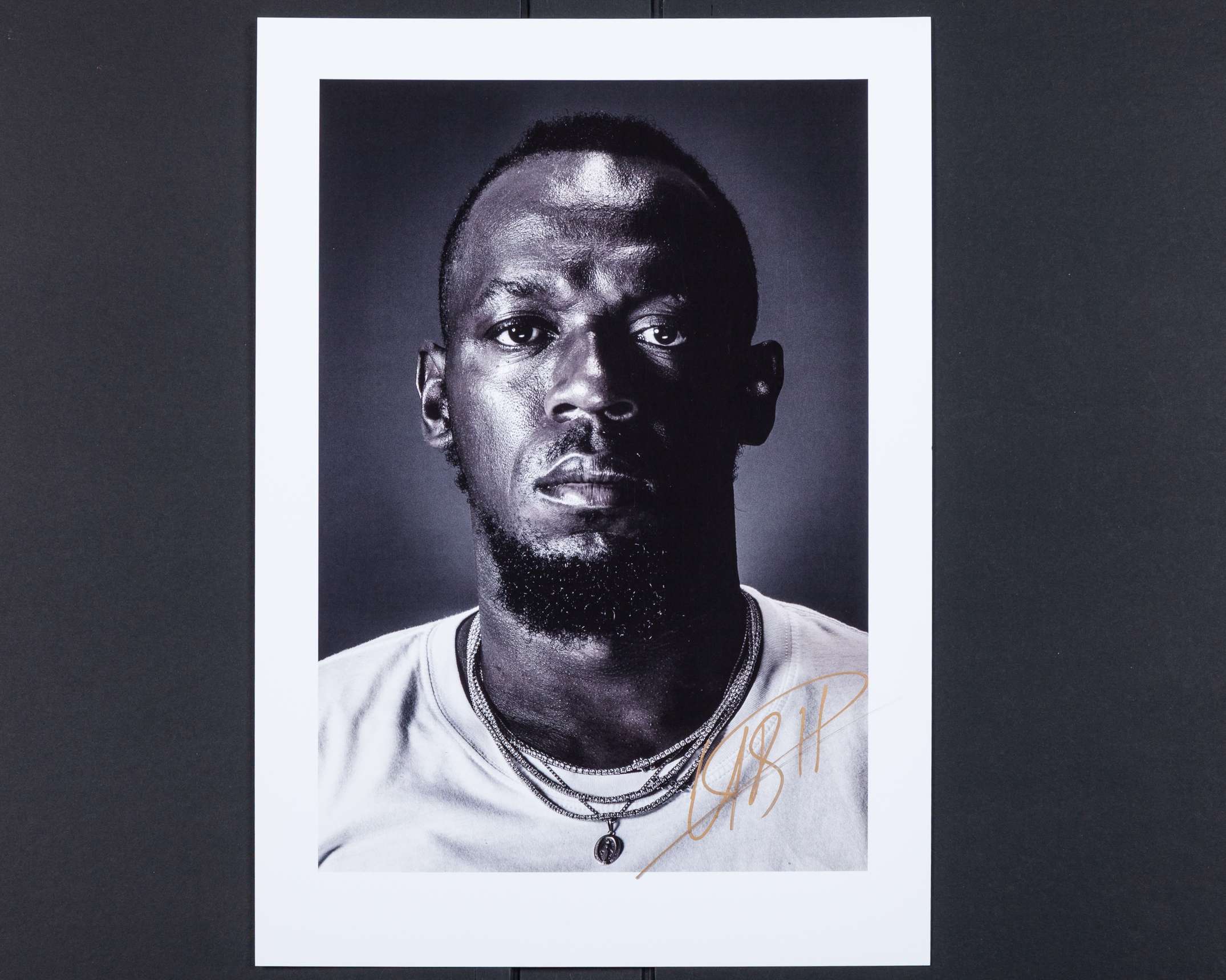 Usain Bolt an extremely rare limited edition Usain Bolt Olympic Gold Edition Opus - Image 7 of 11