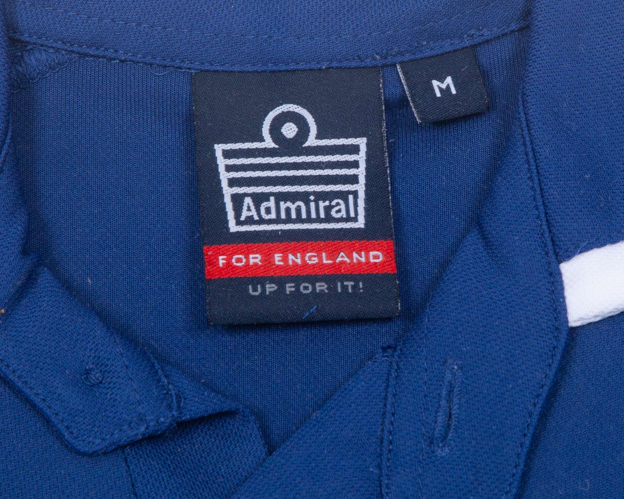 Sachin Tendulkar and Michael Vaughan autographed blue and red England cricket replica shirt - Image 4 of 5