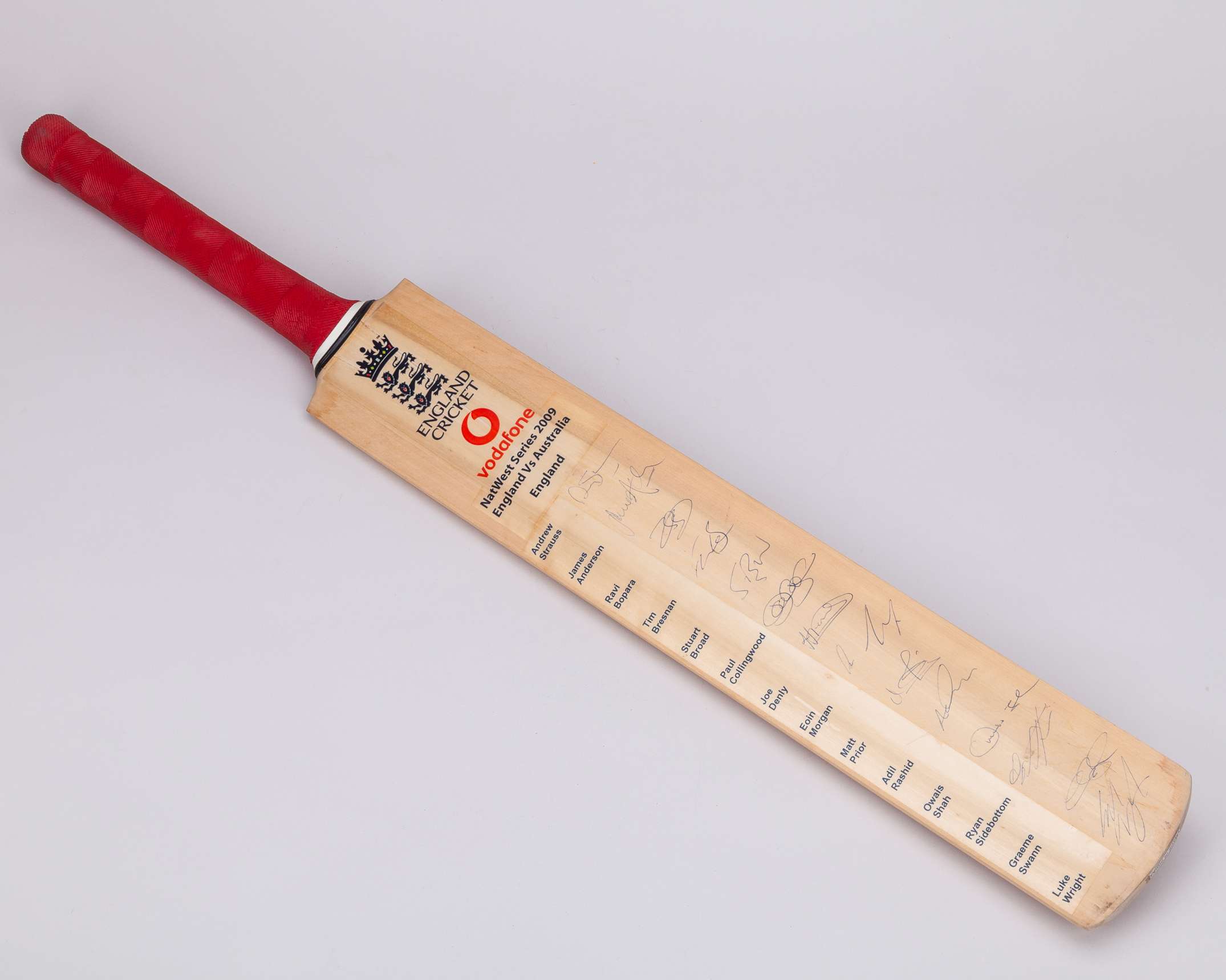 England v. Australia NatWest series 2009 autographed cricket bat
