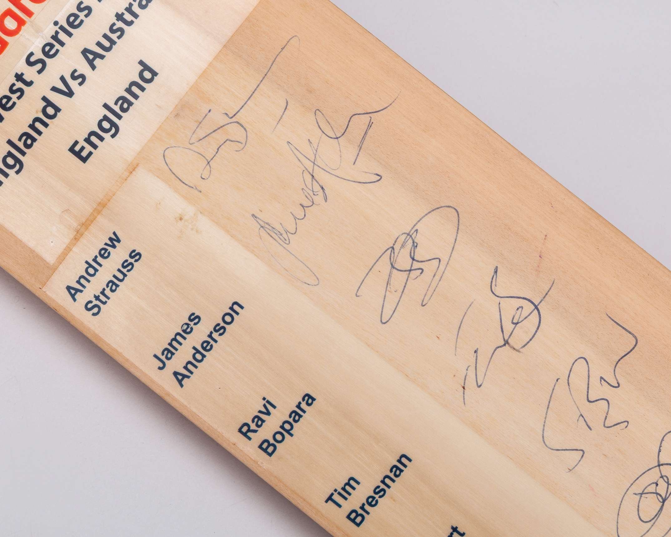 England v. Australia NatWest series 2009 autographed cricket bat - Image 5 of 6