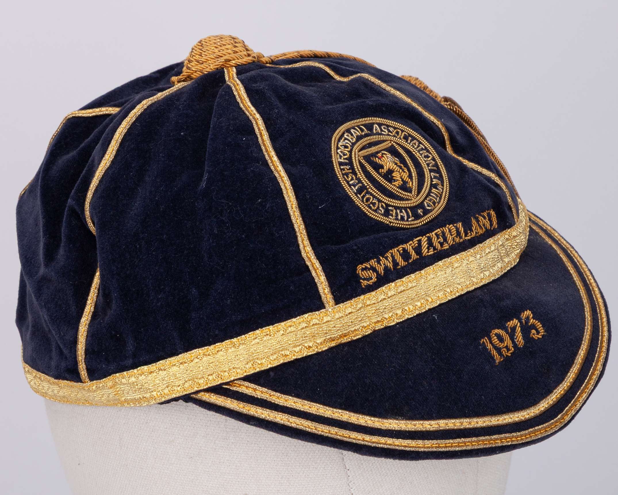 Willie Morgan blue Scotland v. Switzerland International cap, 1973 - Image 2 of 6