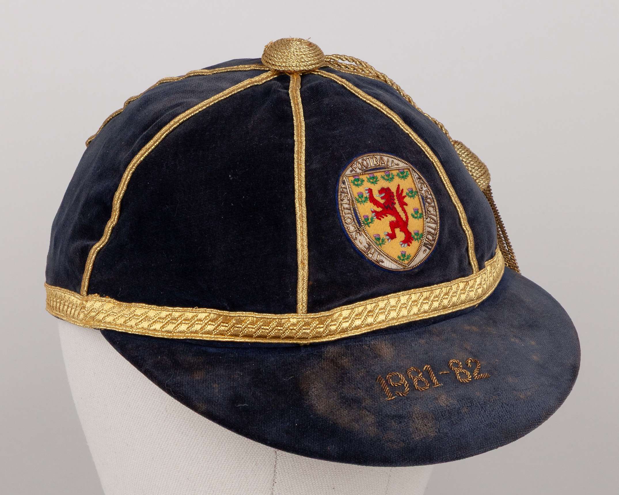 Billy Thomson blue Scotland v. Portugal International Cap, 1981-82 - Image 2 of 4