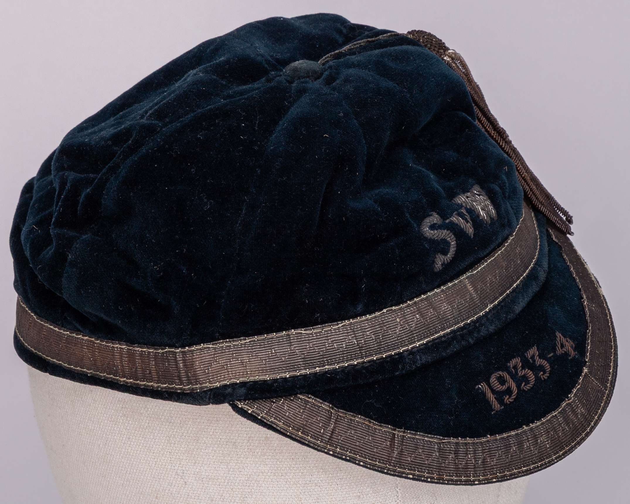 A blue Scotland v England Cap, 1914 - Image 4 of 12