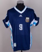Jim McLean - Gabriel Batistuta blue No.9 Argentina short-sleeved shirt, 1998