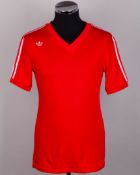 Red No.8 Bayern Munich short-sleeved shirt