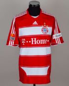Martin Demichelis red and white No.6 Bayern Munich short-sleeved shirt, 2007-08