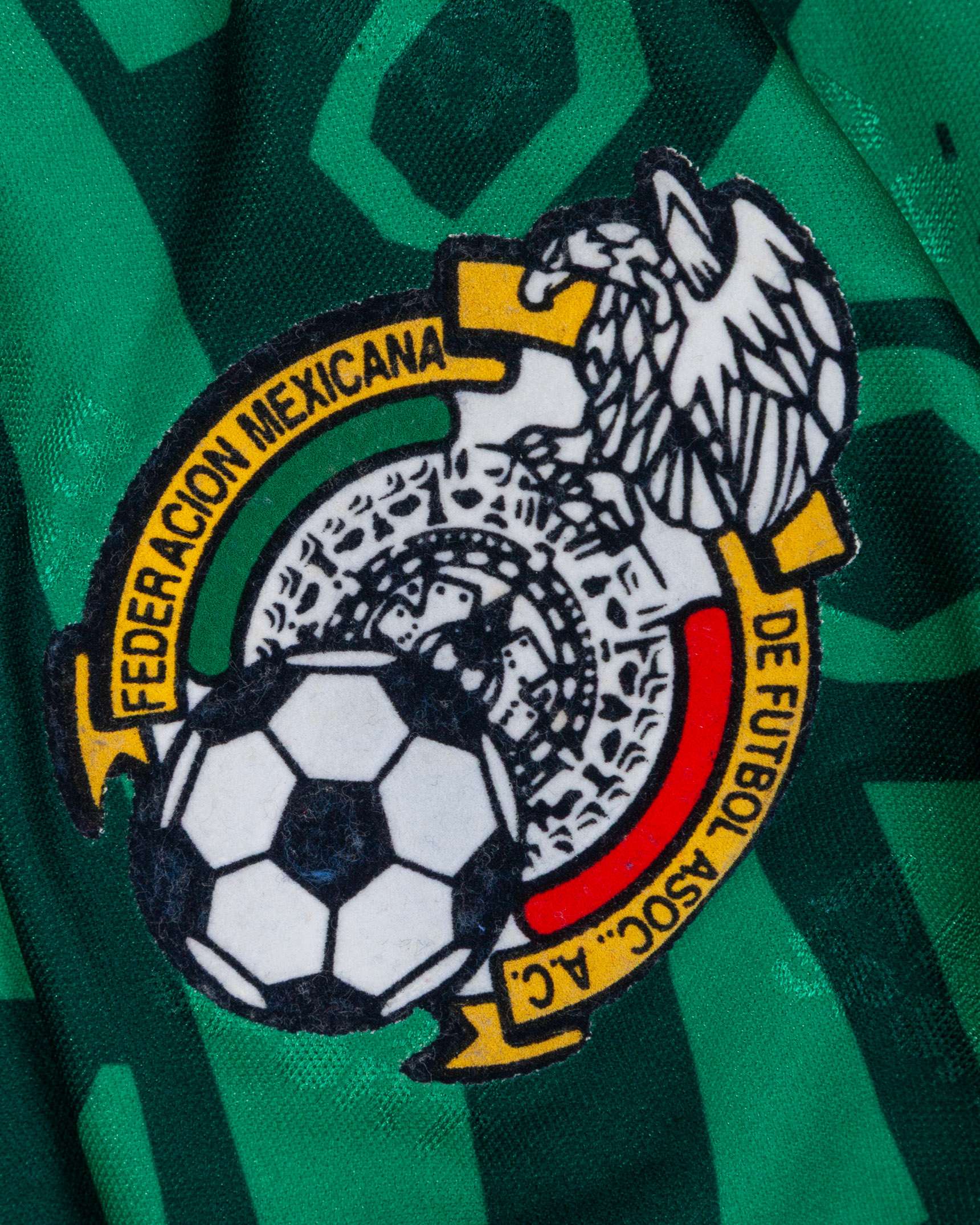 Mexico - green No.15 Mexico match issued long-sleeved Aztec shirt, 1997-98 - Image 3 of 5