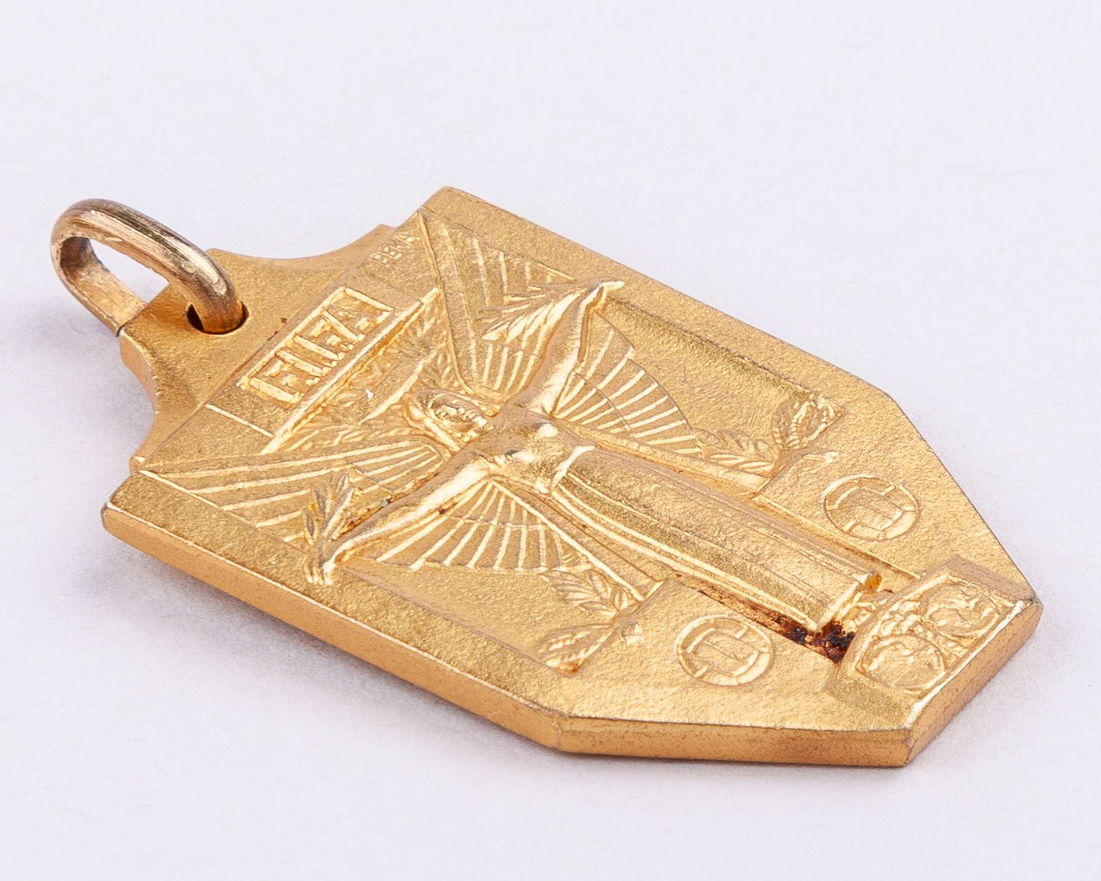 A .750&nbsp;Continental gold&nbsp;1966 World Cup Winners Medal by Peka - Image 4 of 6