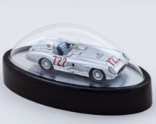 Stirling Moss Signed 722 1:18 Scale Model Car Display
