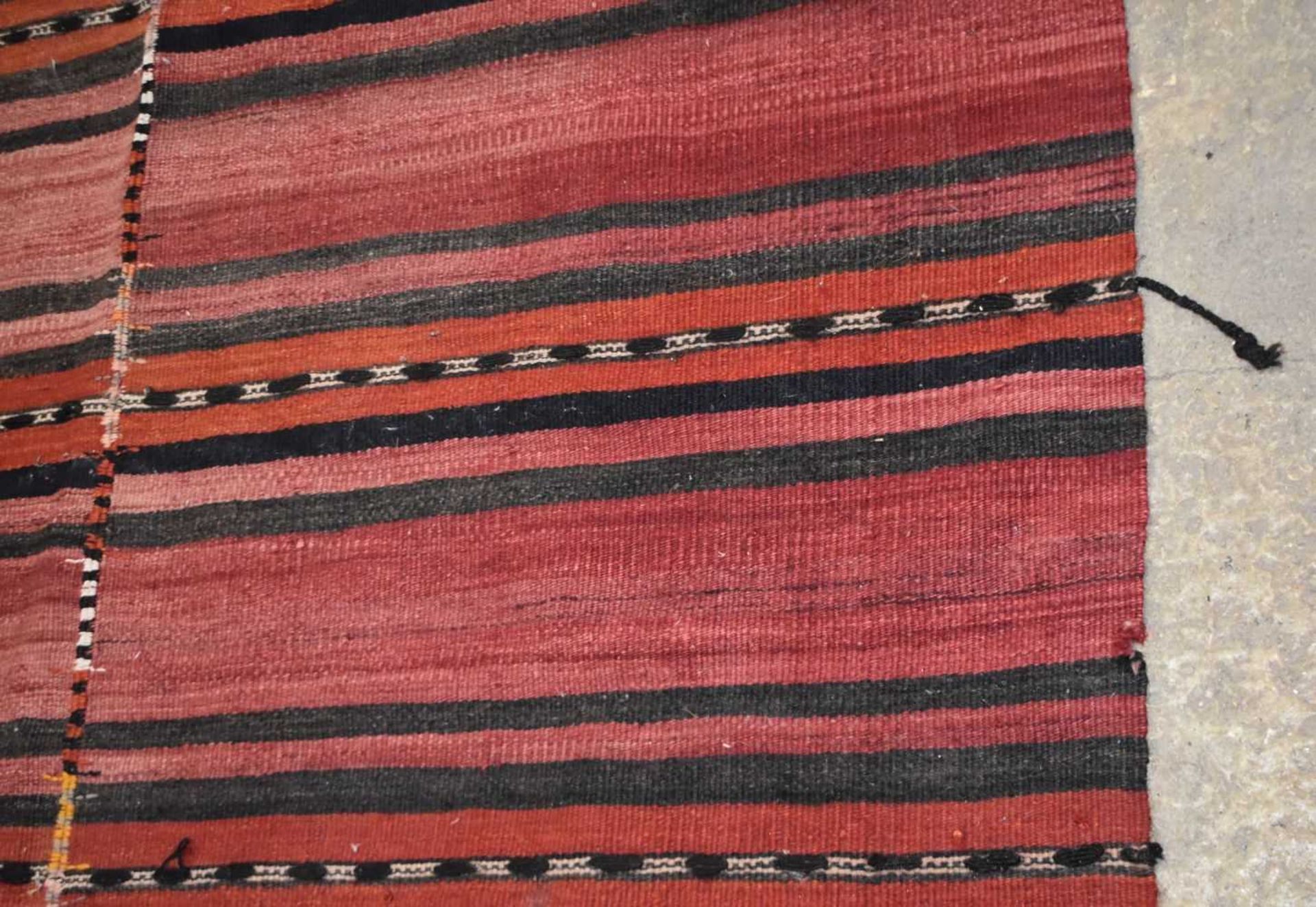 An Anatolian Kilim runner 300 x 142cm - Image 3 of 12