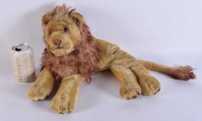 A PLUSH LION possibly Steiff. 38 cm x 26 cm.