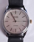 A GRUEN WRISTWATCH. Running. 3.5 cm wide.