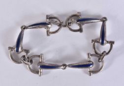 A SILVER GUCCI CHAIN. 43.4 grams. 20.5 cm long.