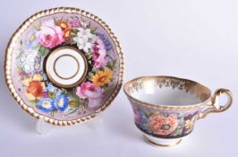 Early 19th century Spode cup and saucer painted with a beautiful continuous wide band of flowers,