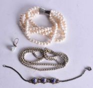 TWO NECKLACES. 95 grams. 66 cm long. (2)