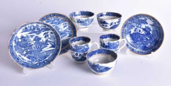 18th century Caughley blue and white wares: a Slop bowl, three teabowls and two coffee cups. 6.5
