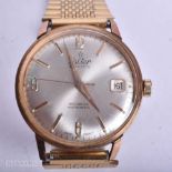 A VINTAGE WRIST WATCH. Running. 3.5 cm wide.