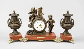 Historismus - Uhrengarnitur 3-tei