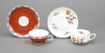Zwei Mokkatassen mit UT, Tasse mit