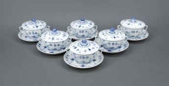 6 Suppentassen mit Deckel und UT, R