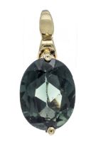 Synth. Spinel pendant GG 375/000 with an oval-faceted synthetic spinel, 16 x 12 mm, dark green,